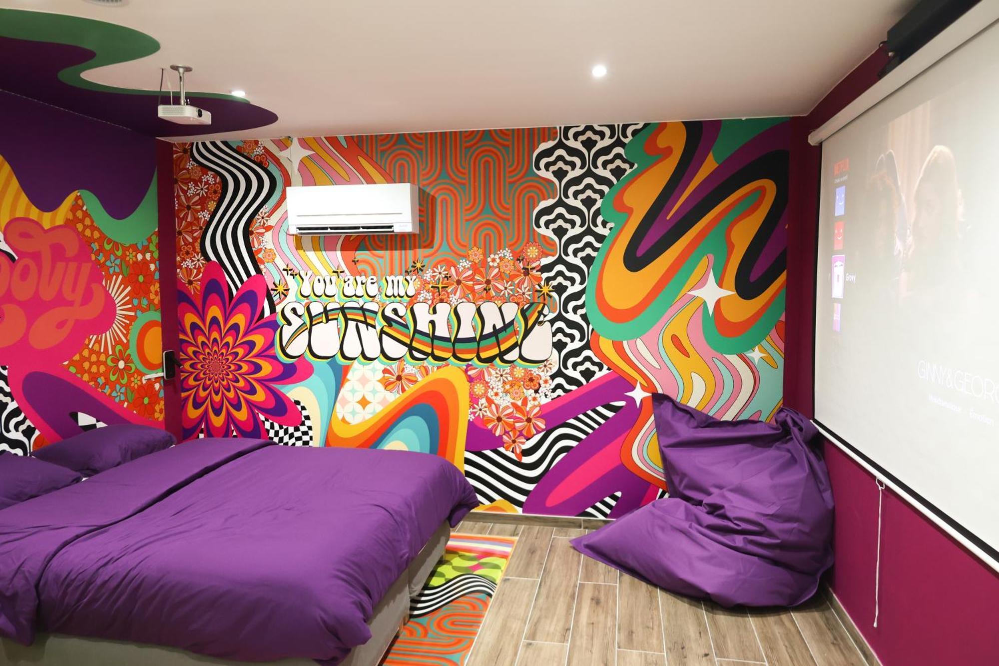 Capsule Groovy-Jacuzzi-Sauna-Billard-Netflix- Nintendo Switch & Jeux Mons Extérieur photo